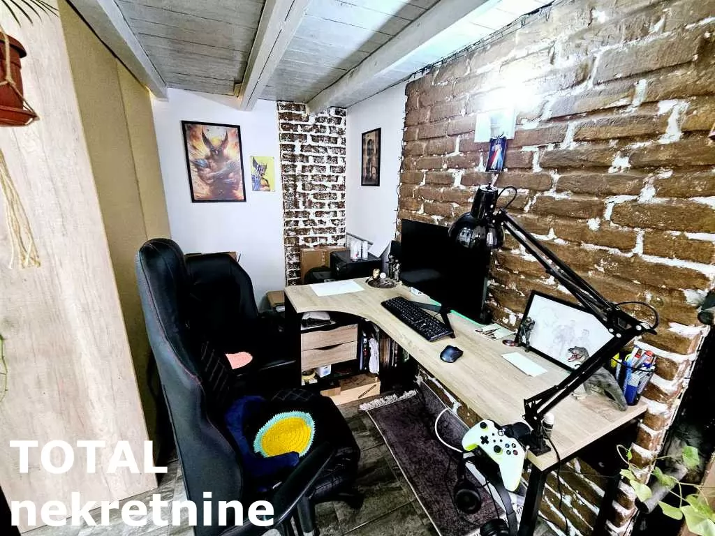 Stan,NOVI SAD,CENTAR,kv: 58.00, € 179800, ID: 1100460 5