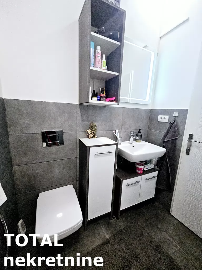 Stan,NOVI SAD,CENTAR,kv: 59.00, € 139000, ID: 1101132 11