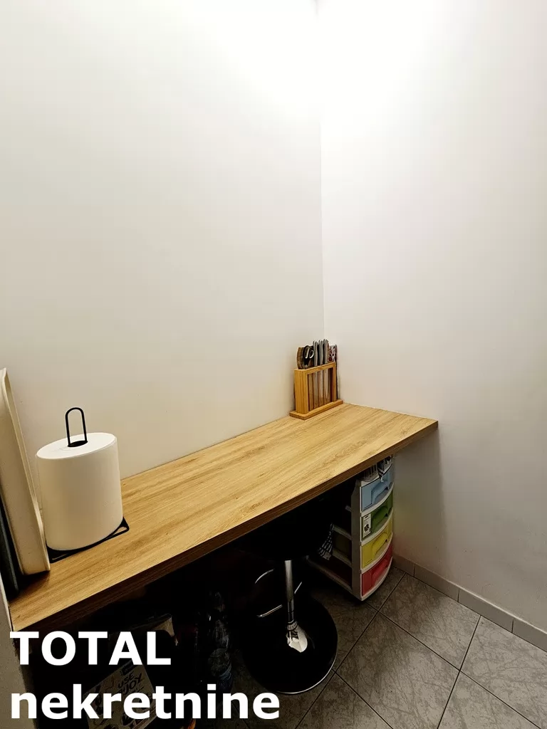 Stan,NOVI SAD,CENTAR,kv: 59.00, € 139000, ID: 1101132 9