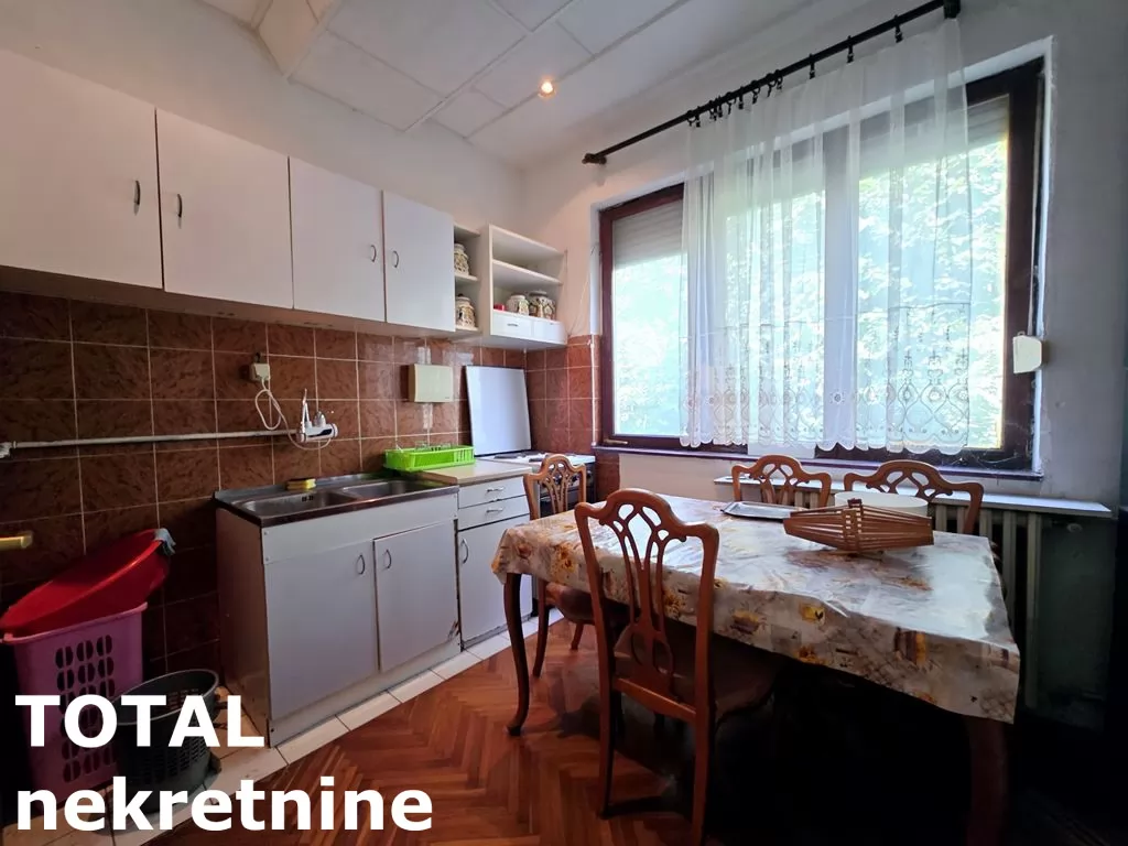 Stan,NOVI SAD,CENTAR,kv: 74.00, € 178000, ID: 1100927 13