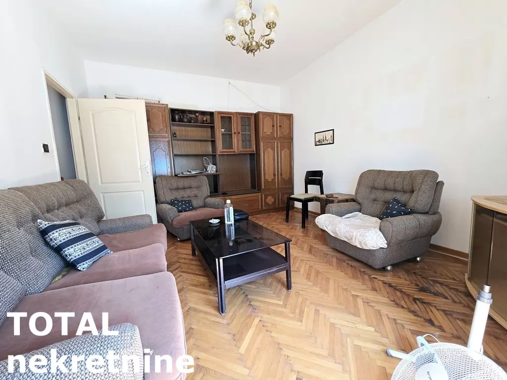 Stan,NOVI SAD,CENTAR,kv: 74.00, € 178000, ID: 1100927 2