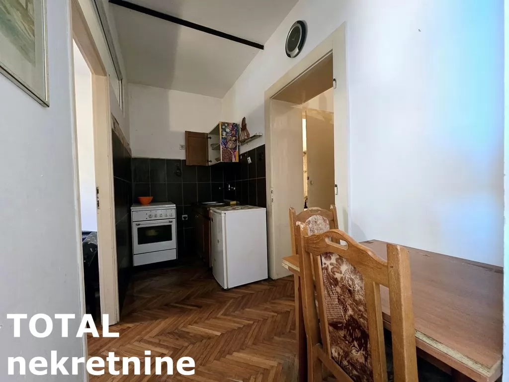 Stan,NOVI SAD,CENTAR,kv: 74.00, € 178000, ID: 1100927 4