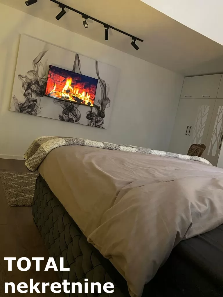 Stan,NOVI SAD,CENTAR,kv: 60.00, € 257500, ID: 1100981 8