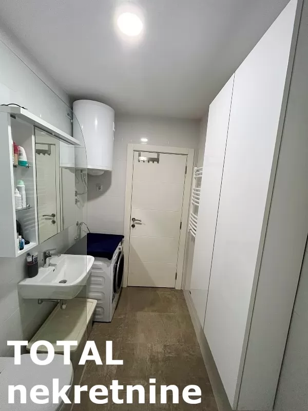 Stan,NOVI SAD,CENTAR,kv: 62.00, € 205000, ID: 1098806 10