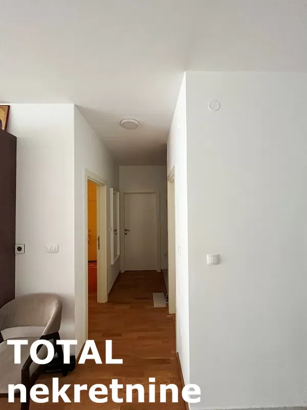 Stan,NOVI SAD,CENTAR,kv: 62.00, € 205000, ID: 1098806 9