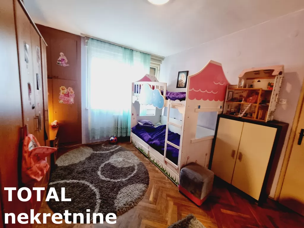 Stan,NOVI SAD,CENTAR,kv: 63.00, € 180000, ID: 1100011 1