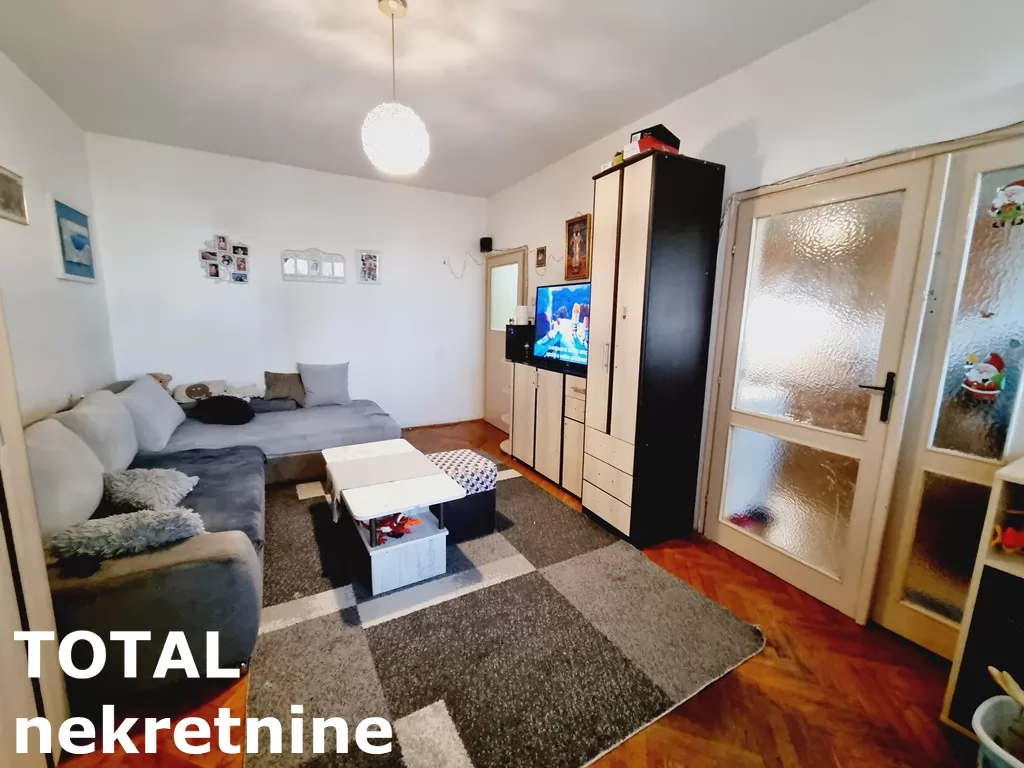 Stan,NOVI SAD,CENTAR,kv: 63.00, € 180000, ID: 1100011 11