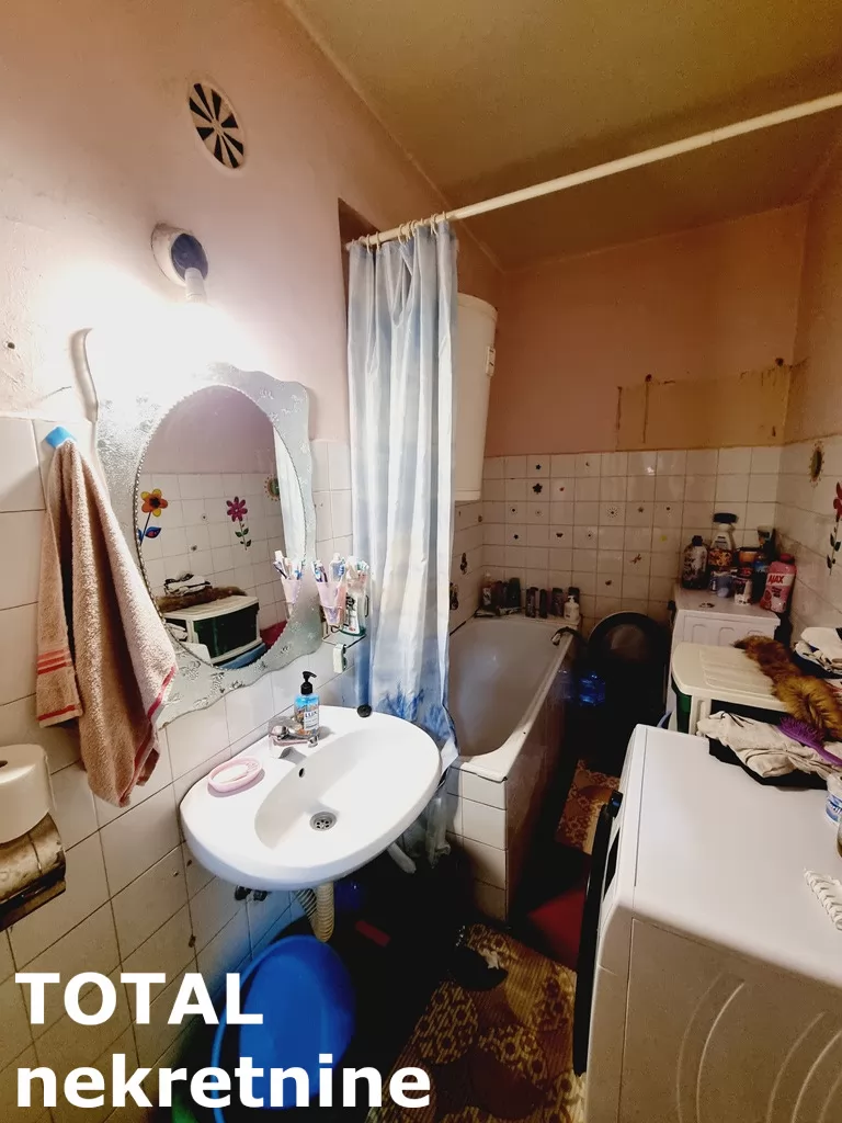 Stan,NOVI SAD,CENTAR,kv: 63.00, € 180000, ID: 1100011 7