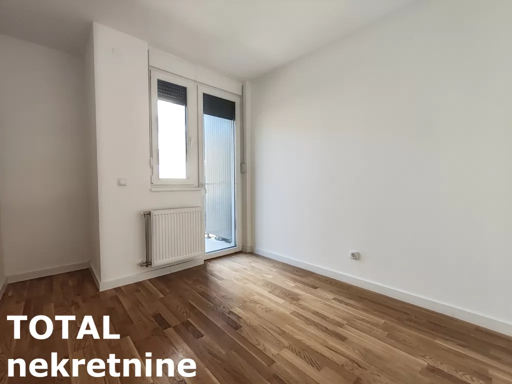 Stan,NOVI SAD,CENTAR,kv: 63.00, € 195300, ID: 1101212 8