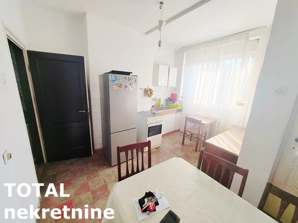 Stan,NOVI SAD,CENTAR,kv: 63.00, € 200000, ID: 1097948 6