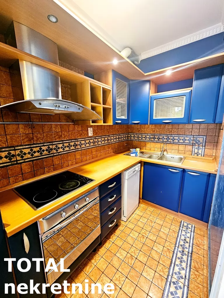 Stan,NOVI SAD,CENTAR,kv: 64.00, € 220000, ID: 1101459 8