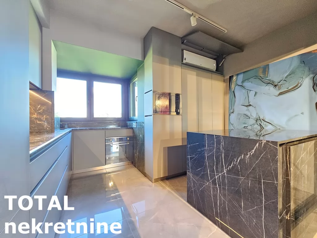 Stan,NOVI SAD,CENTAR,kv: 69.00, € 500000, ID: 1100717 14