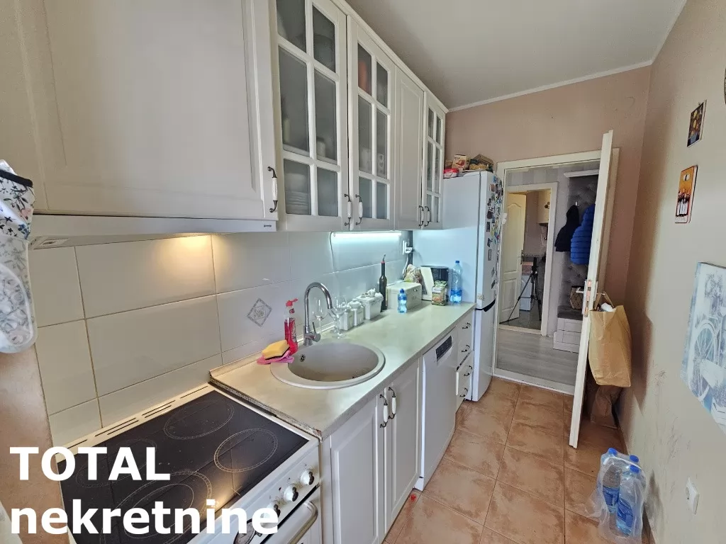 Stan,NOVI SAD,CENTAR,kv: 70.00, € 216300, ID: 1100294 11