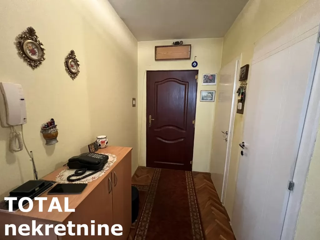 Stan,NOVI SAD,CENTAR,kv: 71.00, € 172660, ID: 1100911 12