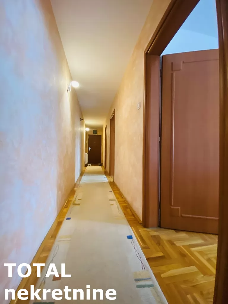 Stan,NOVI SAD,CENTAR,kv: 71.00, € 180250, ID: 1098622 12