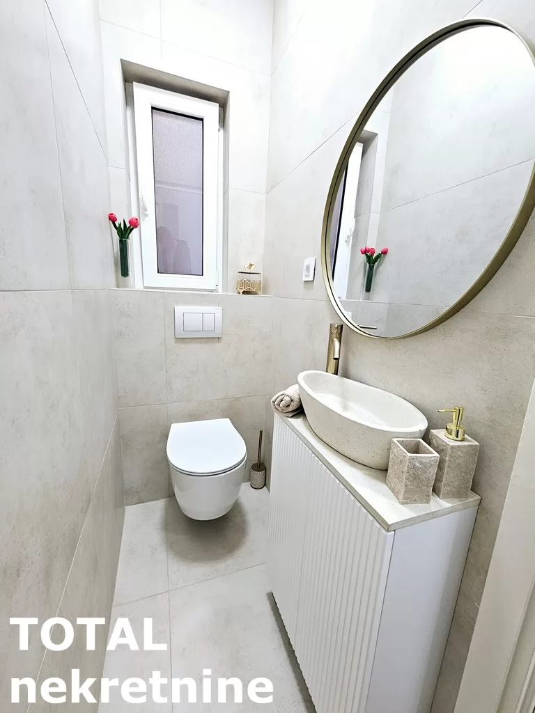 Stan,NOVI SAD,CENTAR,kv: 78.00, € 230000, ID: 1100979 16