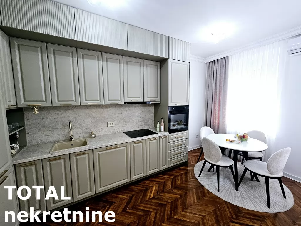 Stan,NOVI SAD,CENTAR,kv: 78.00, € 230000, ID: 1100979 6