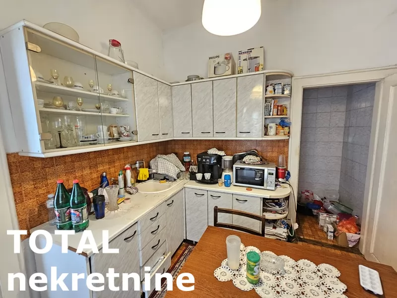 Stan,NOVI SAD,CENTAR,kv: 80.00, € 185000, ID: 1098688 12