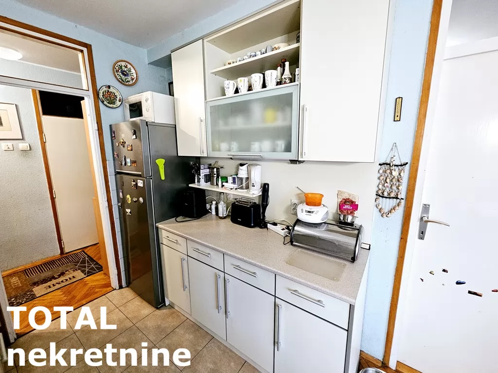 Stan,NOVI SAD,CENTAR,kv: 80.00, € 240000, ID: 1100688 12