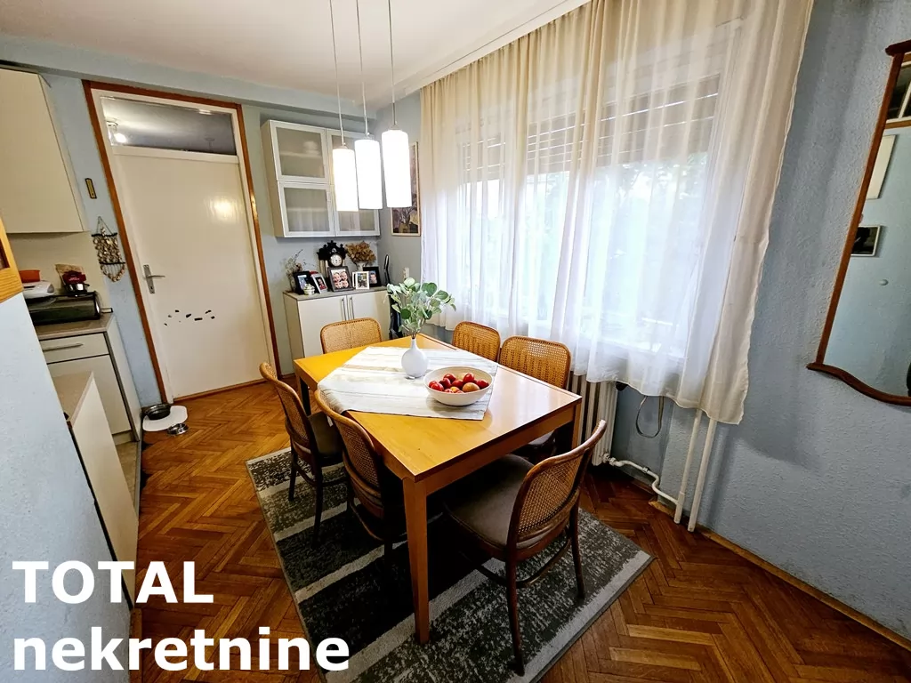 Stan,NOVI SAD,CENTAR,kv: 80.00, € 240000, ID: 1100688 15