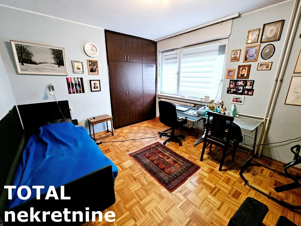 Stan,NOVI SAD,CENTAR,kv: 80.00, € 240000, ID: 1100688 8