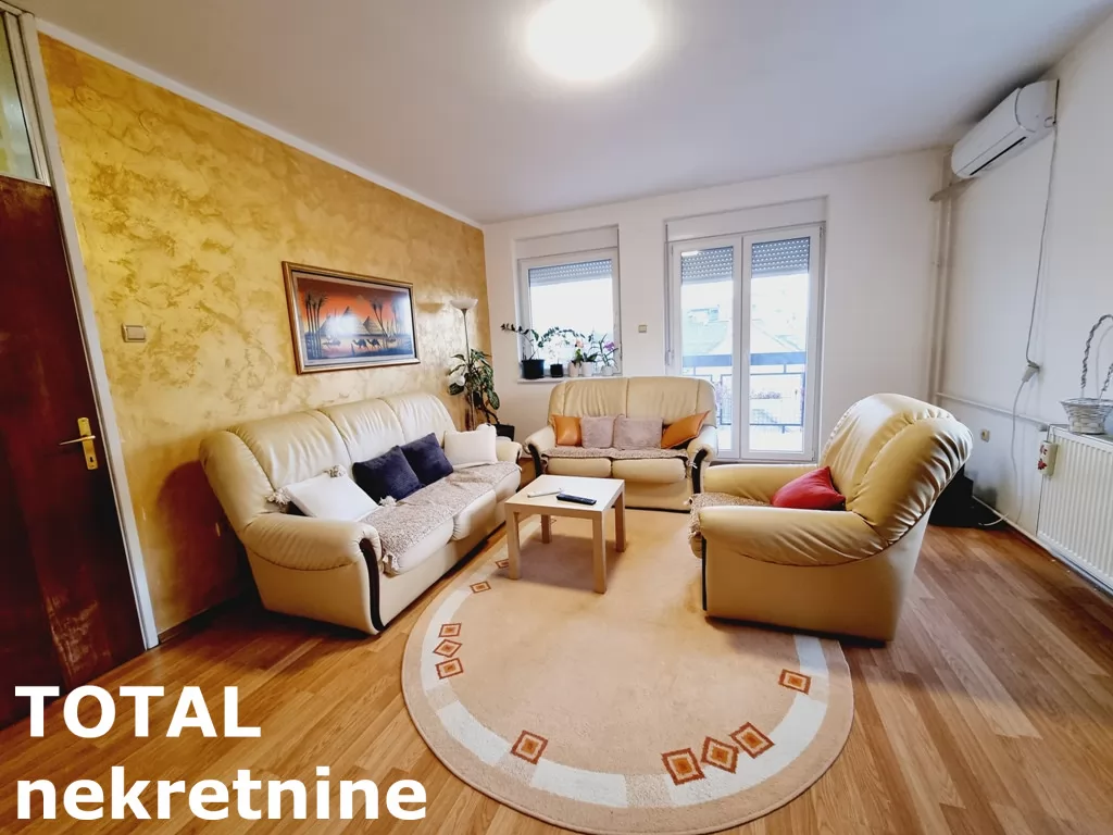 Stan,NOVI SAD,CENTAR,kv: 82.00, € 228050, ID: 1100201 2