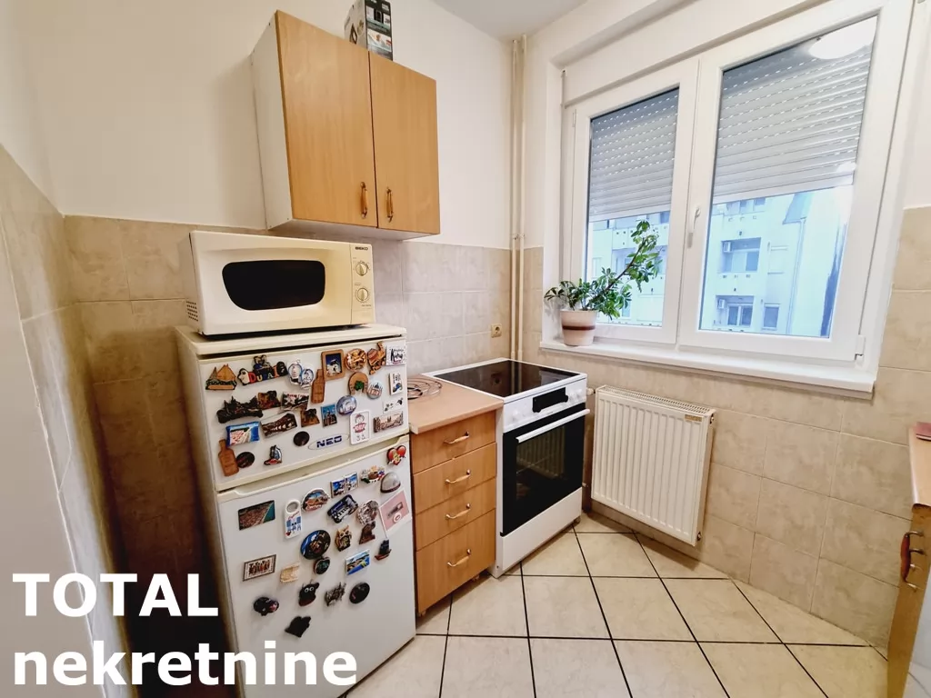 Stan,NOVI SAD,CENTAR,kv: 82.00, € 228050, ID: 1100201 7