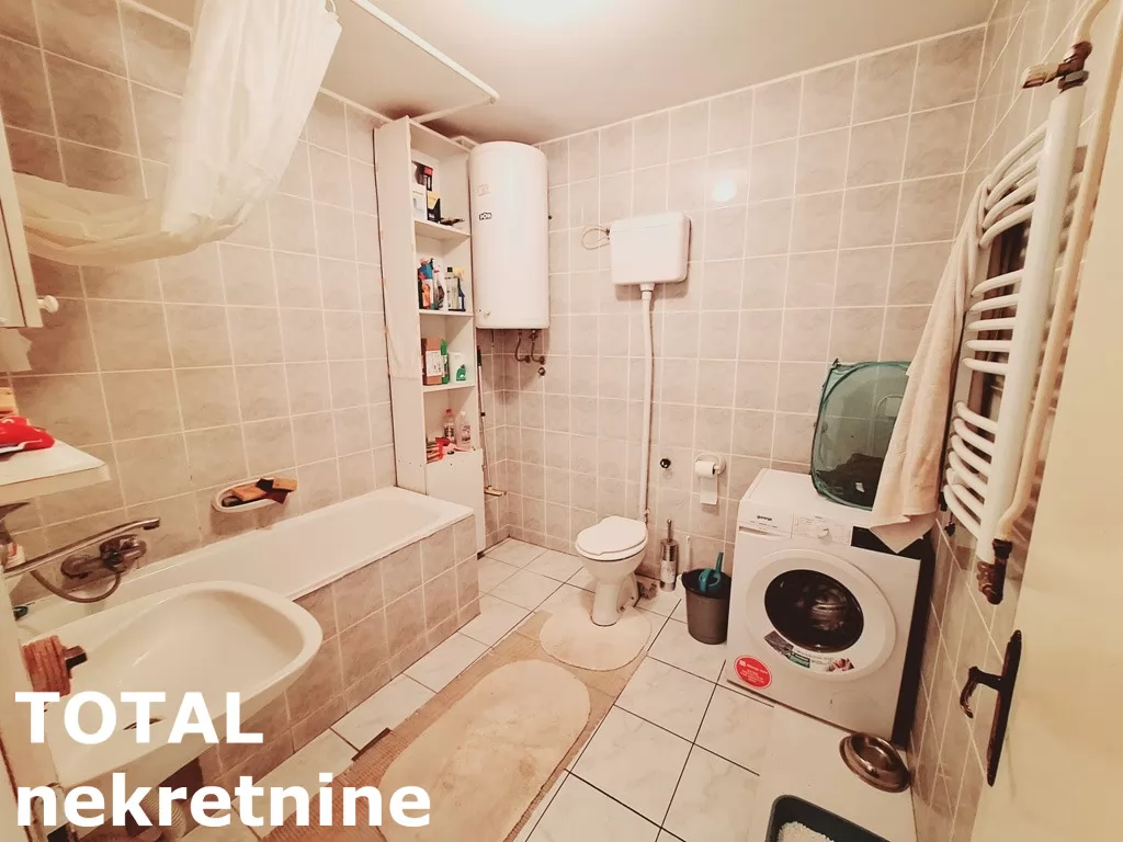 Stan,NOVI SAD,CENTAR,kv: 83.00, € 290000, ID: 1099401 15