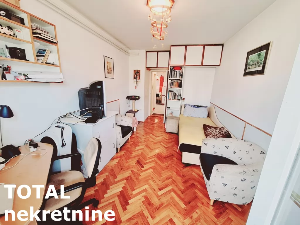 Stan,NOVI SAD,CENTAR,kv: 83.00, € 290000, ID: 1099401 20