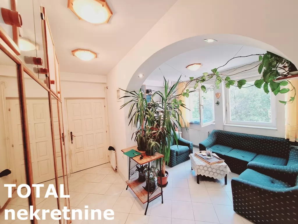 Stan,NOVI SAD,CENTAR,kv: 83.00, € 290000, ID: 1099401 5