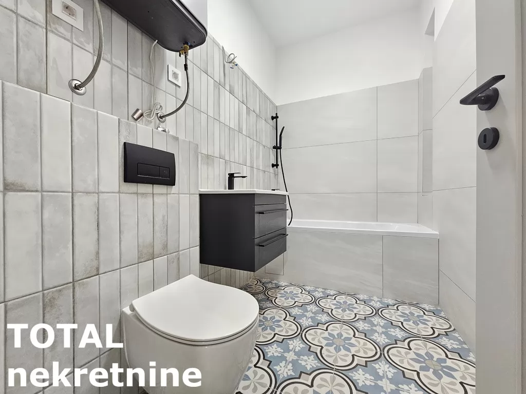 Stan,NOVI SAD,CENTAR,kv: 85.00, € 297500, ID: 1100352 4