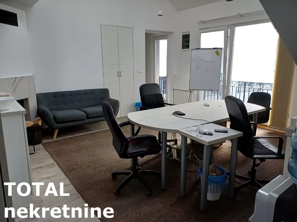 Stan,NOVI SAD,CENTAR,kv: 85.00, € 460000, ID: 1098712 1