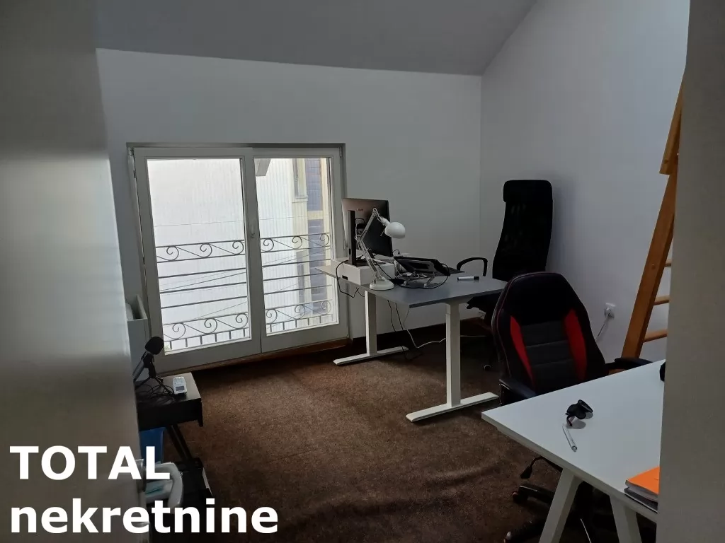 Stan,NOVI SAD,CENTAR,kv: 85.00, € 460000, ID: 1098712 7