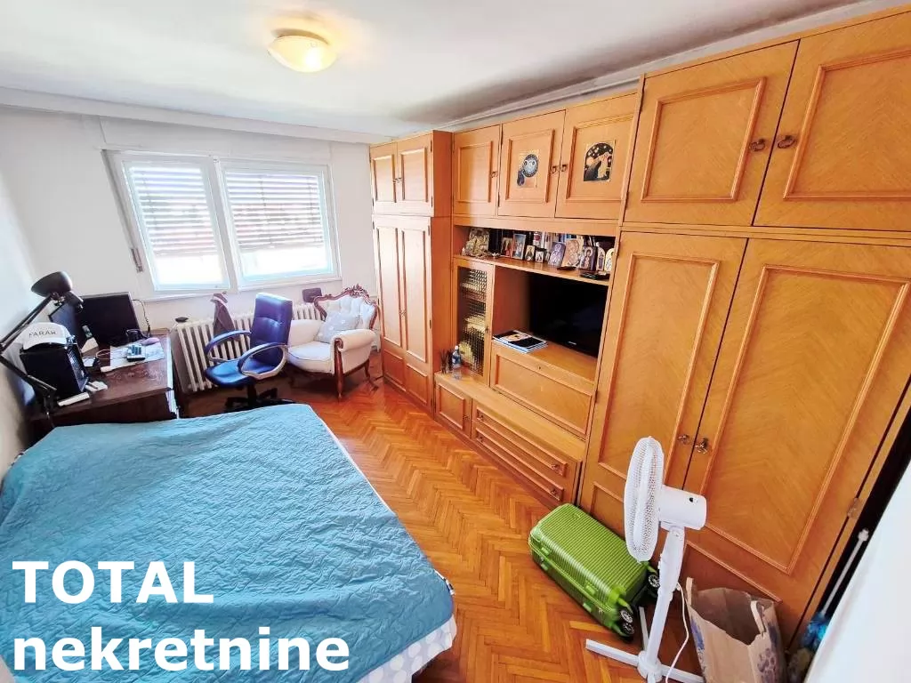 Stan,NOVI SAD,CENTAR,kv: 86.00, € 195000, ID: 1101186 6