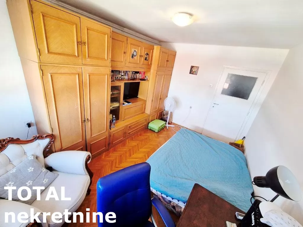 Stan,NOVI SAD,CENTAR,kv: 86.00, € 195000, ID: 1101186 7