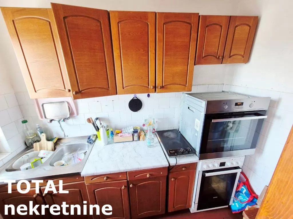 Stan,NOVI SAD,CENTAR,kv: 86.00, € 195000, ID: 1101186 9