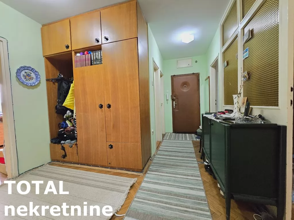 Stan,NOVI SAD,CENTAR,kv: 86.00, € 320000, ID: 1099186 7