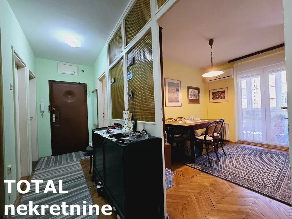 Stan,NOVI SAD,CENTAR,kv: 86.00, € 320000, ID: 1099186 9