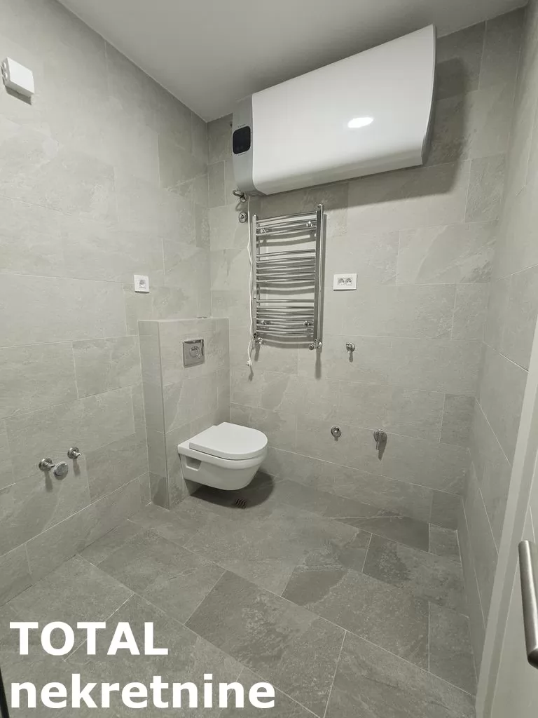 Stan,NOVI SAD,CENTAR,kv: 86.00, € 393880, ID: 1100586 11