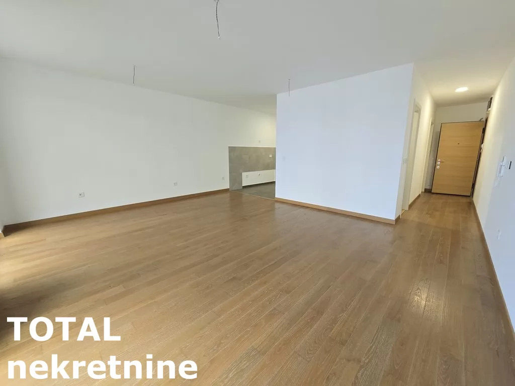 Stan,NOVI SAD,CENTAR,kv: 86.00, € 393880, ID: 1100586 2