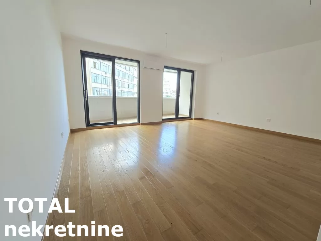 Stan,NOVI SAD,CENTAR,kv: 86.00, € 393880, ID: 1100586 4