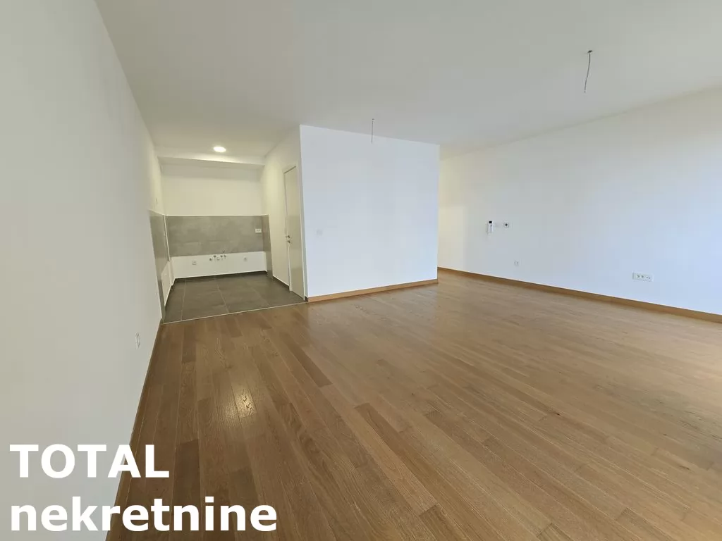 Stan,NOVI SAD,CENTAR,kv: 86.00, € 393880, ID: 1100586 5