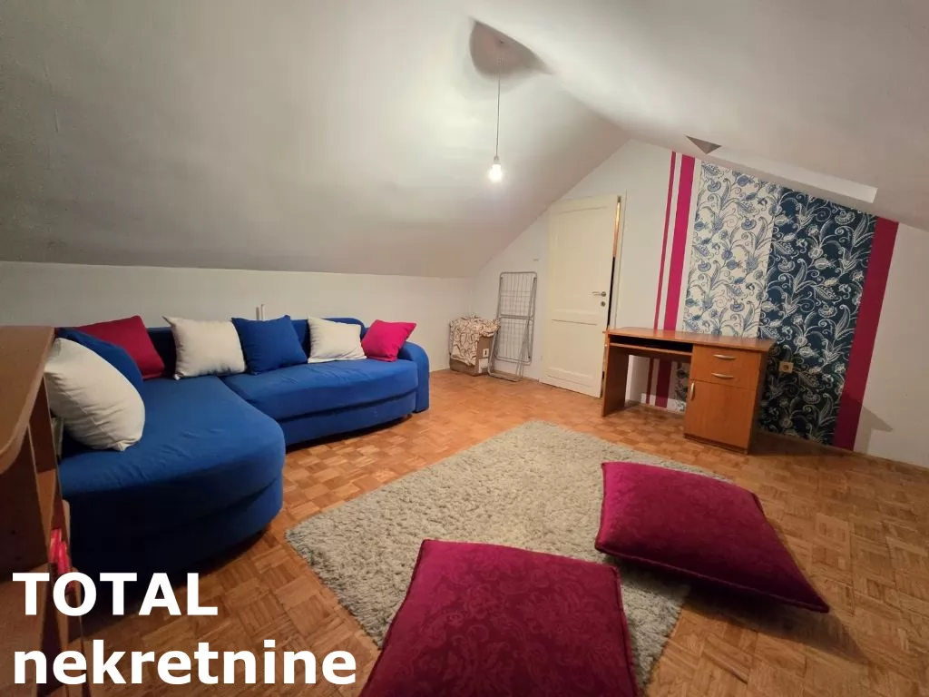 Stan,NOVI SAD,CENTAR,kv: 88.00, € 184000, ID: 1099912 8