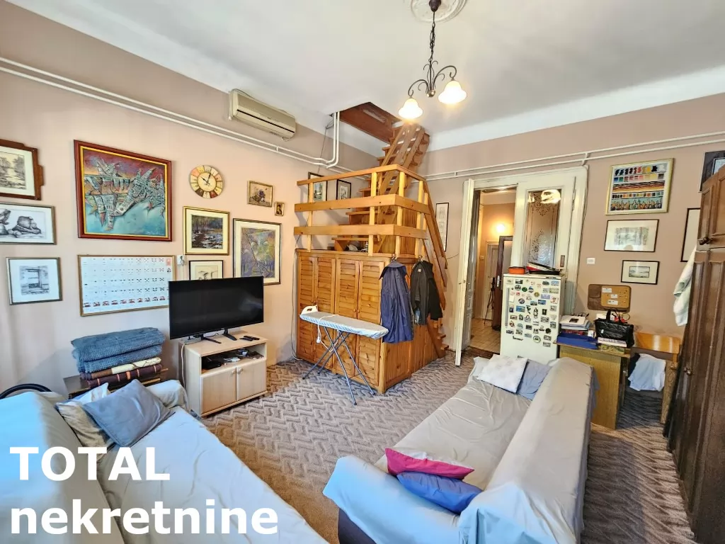 Stan,NOVI SAD,CENTAR,kv: 88.00, € 200000, ID: 1099883 1