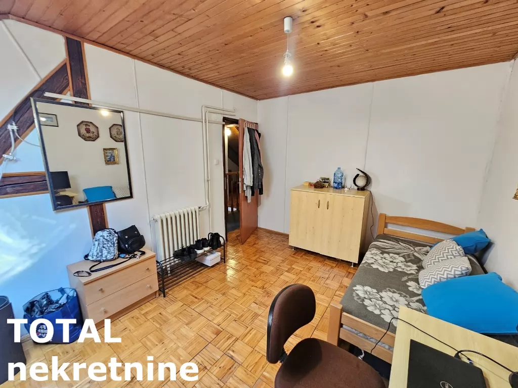 Stan,NOVI SAD,CENTAR,kv: 88.00, € 200000, ID: 1099883 12