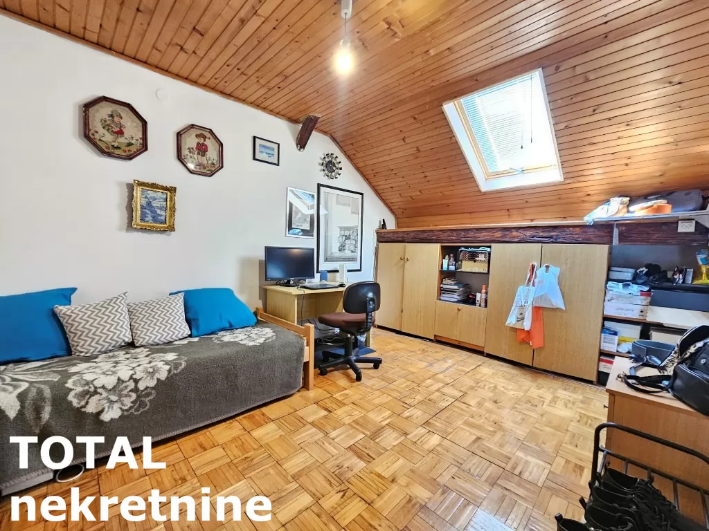 Stan,NOVI SAD,CENTAR,kv: 88.00, € 200000, ID: 1099883 13