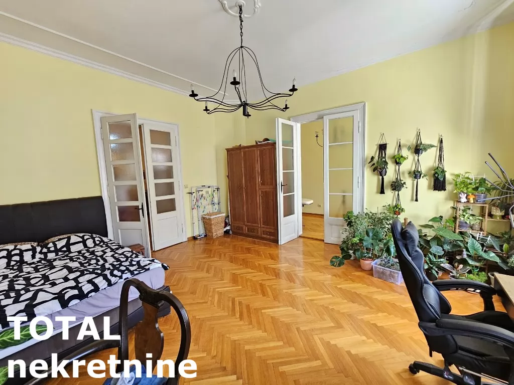 Stan,NOVI SAD,CENTAR,kv: 88.00, € 320000, ID: 1101106 11