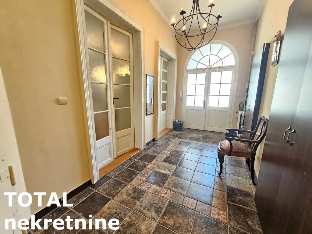 Stan,NOVI SAD,CENTAR,kv: 88.00, € 320000, ID: 1101106 4