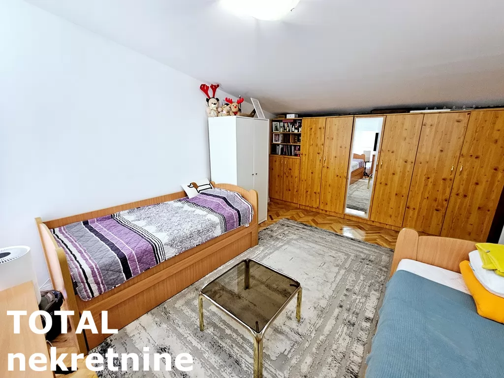 Stan,NOVI SAD,CENTAR,kv: 95.00, € 280000, ID: 1101049 8