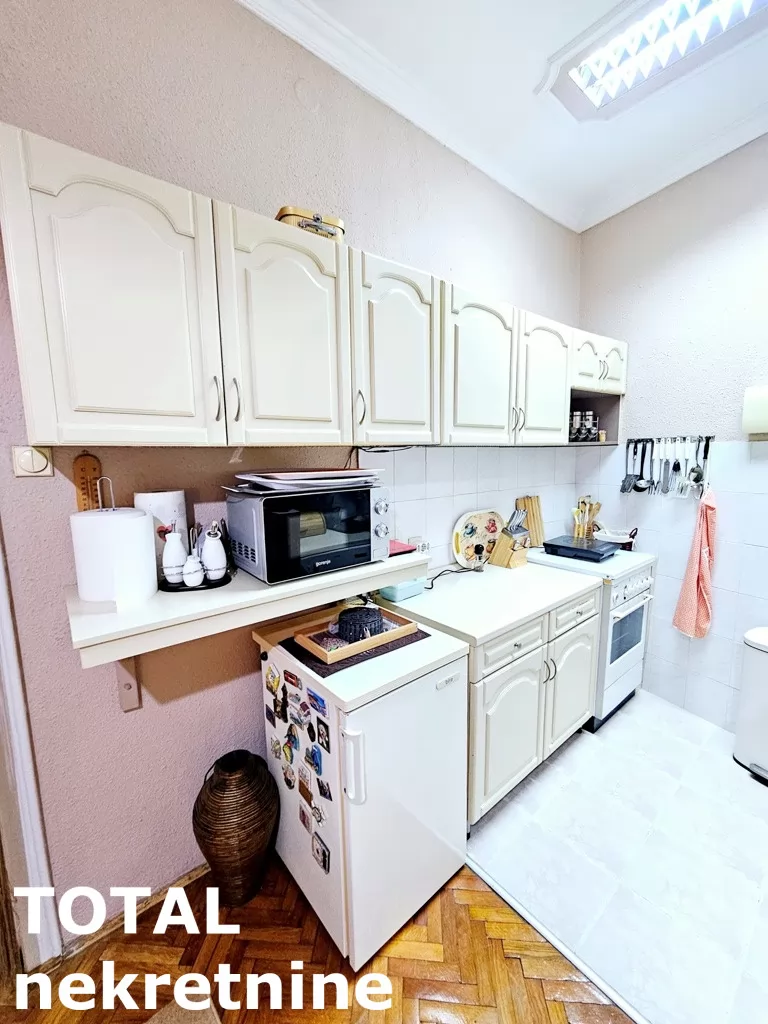 Stan,NOVI SAD,CENTAR,kv: 98.00, € 315000, ID: 1100712 6